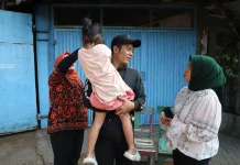 Pemkot Surabaya Pastikan Anak dalam Video Viral Berada dalam Pengasuhan Baik