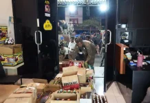 Razia Serentak, Ribuan Botol Miras Ilegal Disita di Sidoarjo