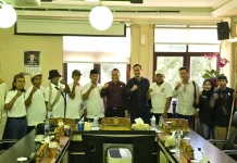 DPRD Surabaya Ajak Warga Semarakkan HUT RI dengan Kibarkan Merah Putih