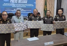 Kejari Tanjung Perak Setorkan Rp4,9 Miliar Barang Bukti Judol ke Negara