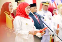 HUT RI, Khofifah Gelorakan Jatim Perkuat Kedaulatan Nasional