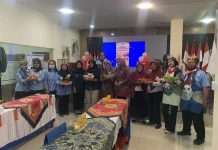 Lomba Rias Tumpeng RRI Surabaya: Wujud Kebersamaan Angkasawan RRI