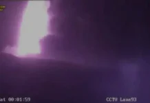 Aktivitas Anak Krakatau Masih Siaga, Erupsi Menerus Terjadi