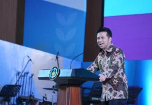 Emil Dardak Tekankan Dukungan Orang Tua bagi Mahasiswa ITS
