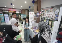 Sensasi Berburu Emas lewat Board Game Crown & Carat Karya Mahasiswa DKV UK Petra