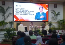 Kuliah Umum di Ubaya, Menkum Bahas Transformasi Regulasi dan Layanan Publik