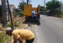 Sampah Berceceran di Randegansari Ditindaklanjuti DLH Gresik