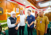Khofifah Bangga Atlet Jatim Raih Medali Asian Games 2026