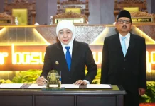 Gubernur Khofifah dan DPRD Jatim Setujui Raperda Disabilitas