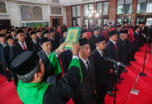 Pemkot Surabaya Lantik 85 Pejabat Eri Minta Birokrasi Berani Tegakkan Aturan