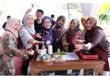 Pelatihan FKH UNAIR Inspirasi UMKM Lamongan Kembangkan Produk Baru