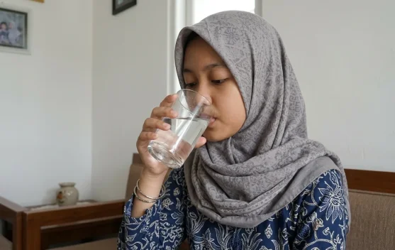 Cukup Air Putih dan Batasi Garam, Cara Menjaga Kesehatan Ginjal