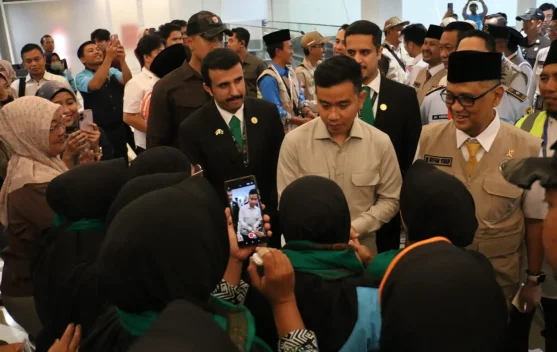Wapres Tinjau Layanan Haji Fast Track Juanda