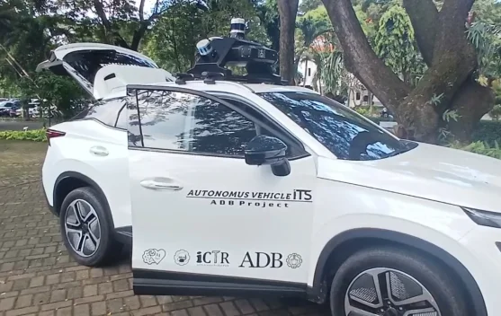Kembangkan Mobil Autonomus, Rektor ITS Dorong Kolaborasi dengan Omoda