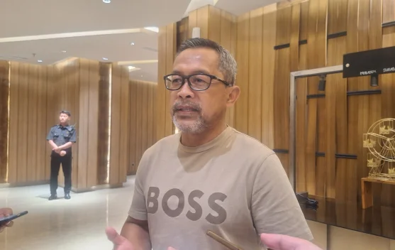 Aji Santoso: Pertemuan Legenda Sepak Bola Jadi Momen Melepas Rindu