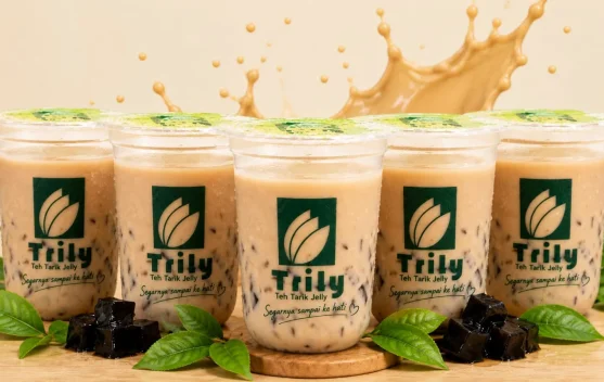 Santri Ikut Kembangkan Usaha Minuman dan Produk UMKM Ponpes Al Jauhar Probolinggo