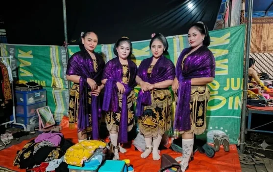 Pesona Penjaga Tradisi: Mengenal Grup Remo Putri Ludruk RRI Surabaya