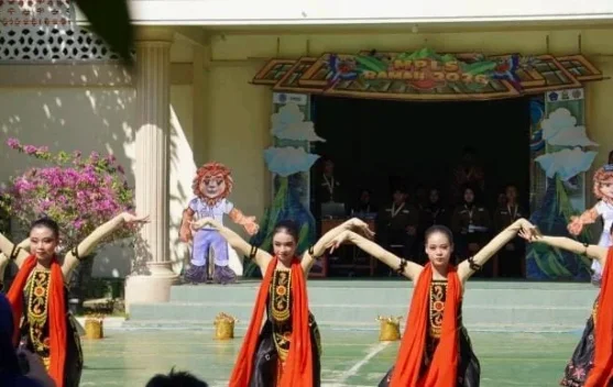 SMAN 4 Sidoarjo Tampilkan Kreativitas Ekstrakurikuler dan Guru Inspiratif