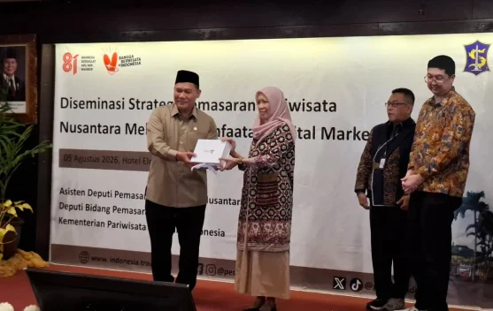 Kementerian Pariwisata Dorong Promosi Digital Wisata Surabaya Bersama DPR