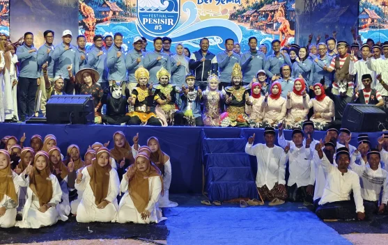 Sebanyak 400 Nelayan dan Perempuan Pesisir Meriahkan Mandangin Bergema