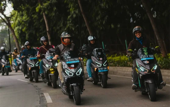 Penjualan Motor Listrik Melonjak, Seberapa Siap Masyarakat Beralih?