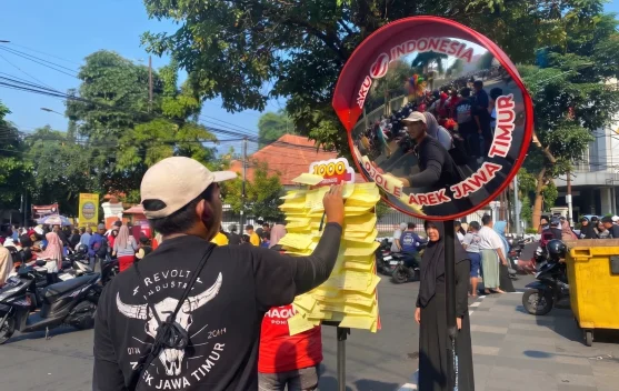 Ditengah Hidup Makin Berat, 1.000 Harapan Lahir dari Surabaya