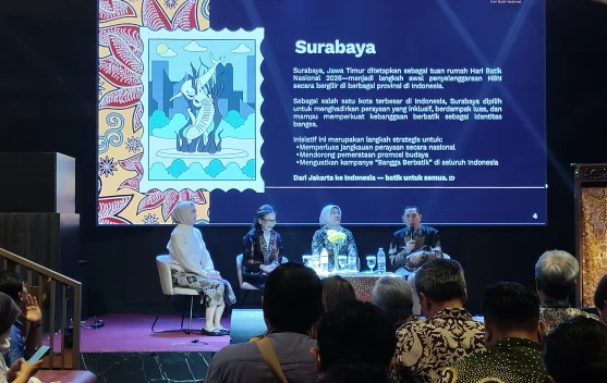 Batik Berlayar Jadi Agenda Utama Hari Batik Nasional 2026 di Surabaya