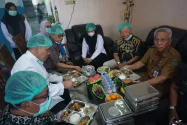 MBG Bantu Siswa SMAN Wonoayu Fokus Belajar