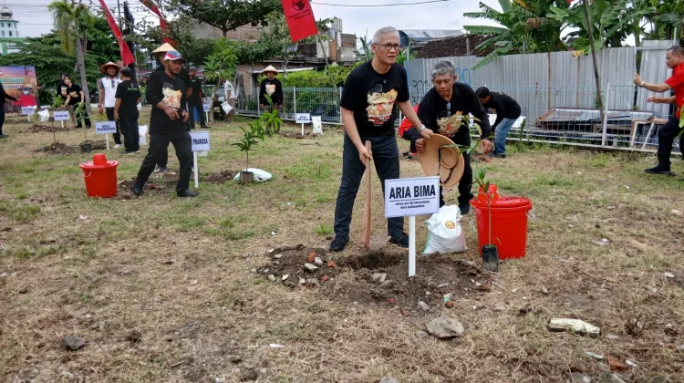 Jaga Keseimbangan Alam, 1001 Pohon Ditanam DPC PDI-P Solo