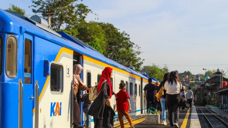 Awal Long Weekend Imlek, KA Batara Kresna Layani 1.246 Penumpang