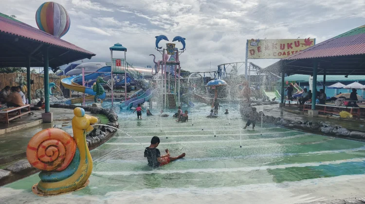 Tradisi Padusan, Intanpari Waterpark Masih Jadi Magnet Warga Solo Raya