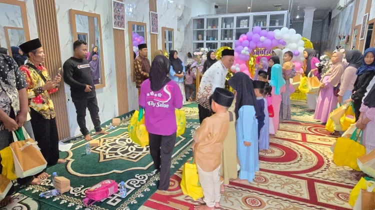 Berburu Berkah Ramadan, Elly Salon & Spa Santuni Anak Yatim