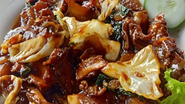Gongso Ayam Lezat dan Mengenyangkan, Pilihan Tepat Buka Puasa