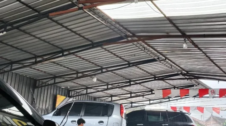 Cuci Kolong Mobil, Aman atau Tidak?