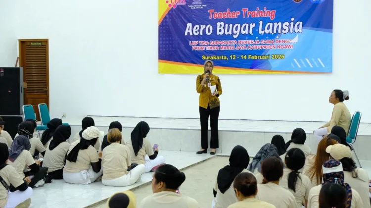 Dorong Pemberdayaan Lansia, Wawali Surakarta Hadiri Teacher Training Aero Bugar