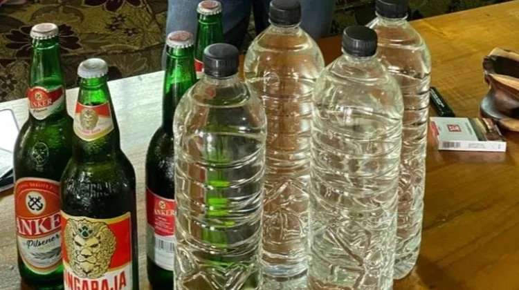 Ramadan Nekat Jual Miras, Warga Tangen Terjaring Operasi Pekat Polres Sragen