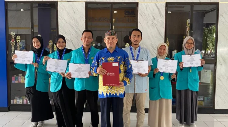 Inovasi Kulit Manggis Tim UMS Raih Emas di Kompetisi AISEEF 2026