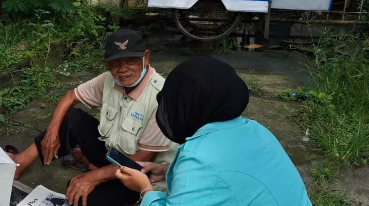 Nyotosubagio, Purna Tugas Tetap Berkarya Jualan Koran