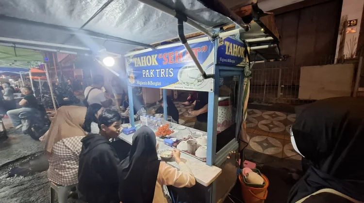 Cita Rasa dan Manfaat Semangkuk Tahok