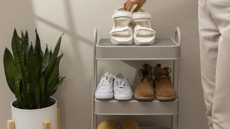 Rekomendasi Cara Terbaik Menyimpan Sepatu
