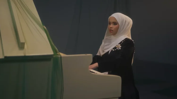 Lirik Lagu "Cinta dan Doa", Lagu Religi Milik Putri Ariani yang Penuh Makna