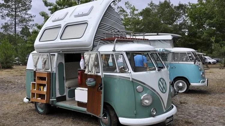 Mobil Campervan, Petualangan dan Kebersamaan