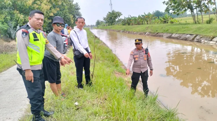 Pamit Buang Hajat, Warga Masaran Ditemukan Tewas Hanyut di Sungai Anyar