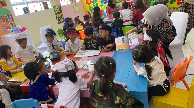Insentif Anak PAUD Surakarta Dorong Wajib Belajar 13 Tahun
