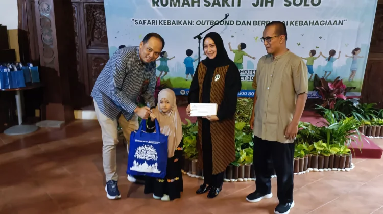 Kolaborasi Ramadan RS JIH Solo Santuni Anak Yatim