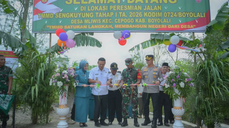 Jalan Hasil TMMD Sengkuyung Diharapkan Mampu Perlancar Mobilitas Warga Mliwis