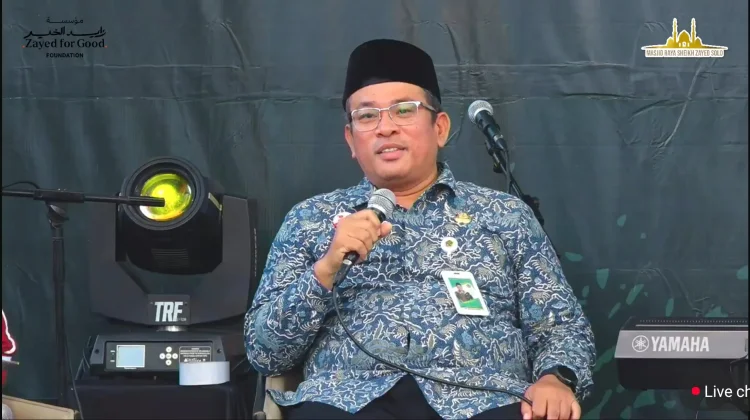 Kemenag Surakarta Luncurkan Program Wakaf Uang di Masjid Raya Sheikh Zayed Solo