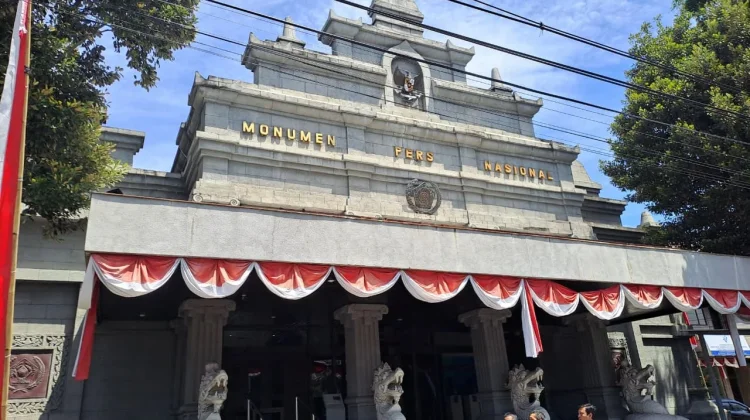 Monumen Pers Nasional Surakarta, Jejak Sejarah Pers Indonesia