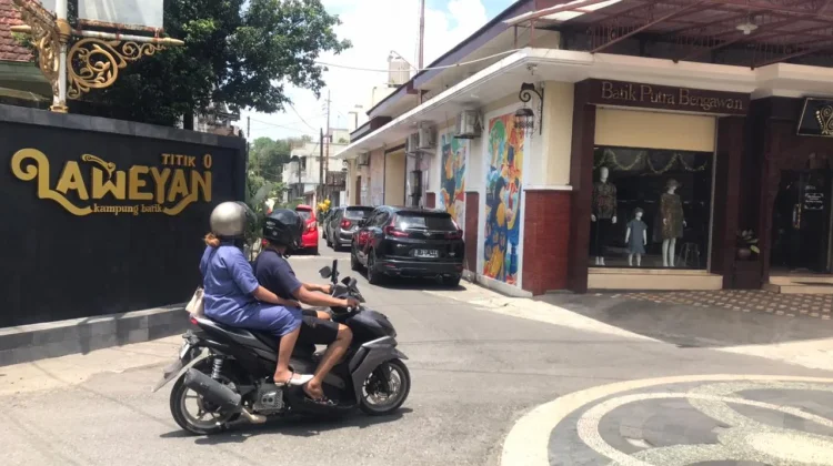 Libur Lebaran 2026, Kampung Batik Laweyan Ramai Pengunjung