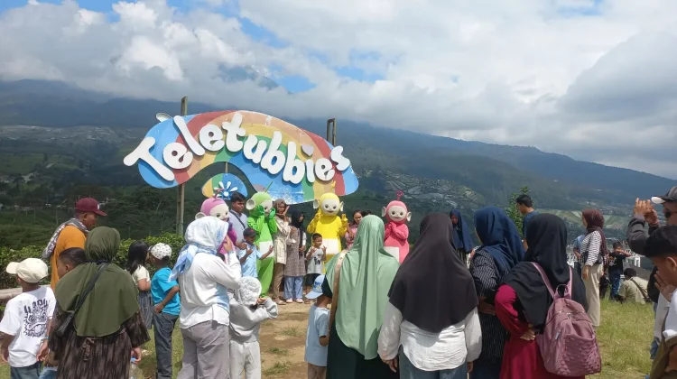 Libur Lebaran, Kunjungan Wisata Kemuning Sky Hills Karanganyar Tembus 4 Ribu Orang